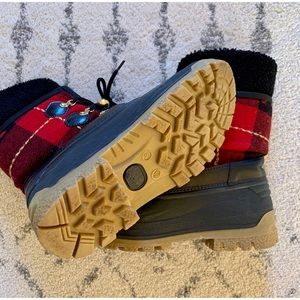 Authentic designer DSQUARED2- Black and red flannel snow/winter boots